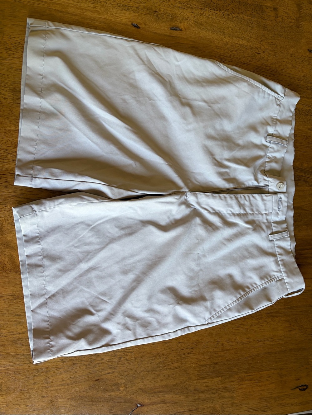 Roundtree & Yorke Light Khaki Flat-Front Men's Shorts